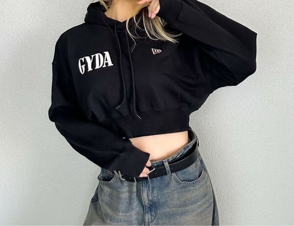 【GYDA】NEW ERA × GYDAコラボ レディース パーカー