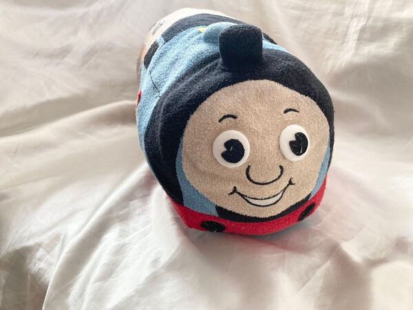 トーマス クッション 抱き枕 直径50cm ぬいぐるみ