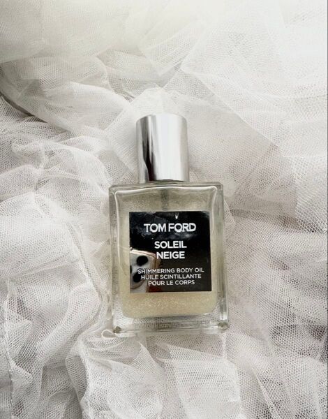TomFord トムフォード ソレイユ ネージュ シマリング ボディ オイル スキンオイル