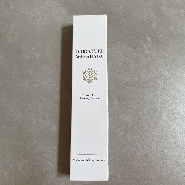 SHIRAYUKI WAKAHADA Snow Skin Luxury Cream