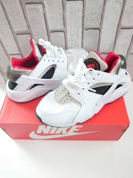 NIKE AIR HUARACHE 22.5cm 白 黒 赤 ナイキ ウィメンズ エア ハラチ