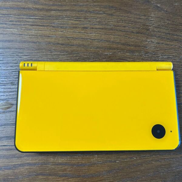 任天堂 イエロー DSi