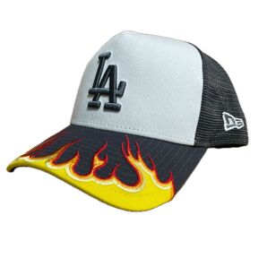 NEW ERA 9FORTY トラッカー ファイヤーメッシュ " ロサンゼルス・ドジャース " ガングレー 海外限定 新品未使用