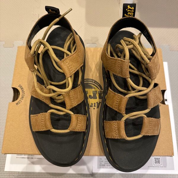 ドクターマーチン Dr.Martens NARTILLA サンダル