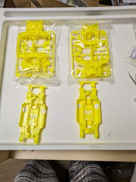 ミニ四駆MSシャーシ蛍光イエロー2セット
