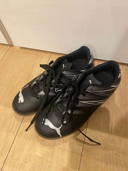 PUMA 室内用トレーニングシューズ 21cm ブラック系