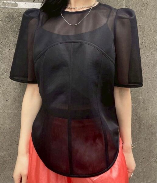 【新品未使用】Ameri 25ss SHEER CARDBOARD PUFF SHOULDER TOP