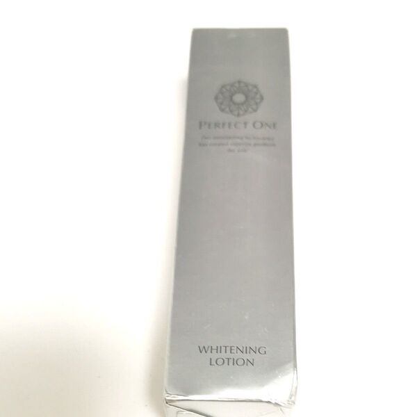 未使用未開封 PERFECT ONE パーフェクトワン ホワイトニングローション 50ml