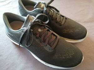 新品未使用☆ ホカオネオネ 10(28.0) メンズスニーカー ランニングシューズ HOKAONEONE Black/White 1099723