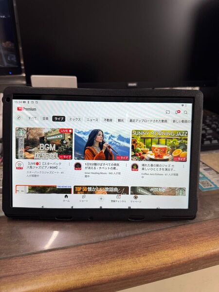 タブレット! HiGrace QC101ブラック 10インチAmazonで購入!中古品です。ケース付 あまり使用してありません!