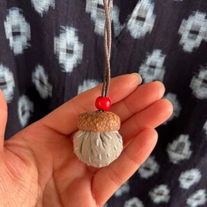 どんぐり 刺し子 ネックレス ペンダント アクセサリー ハンドメイド 手仕事
