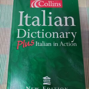 Collins Italian Dictionary Plus Italian in Action