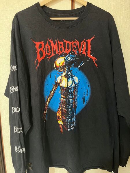 完売品 チェンソーマン glamb 爆弾の悪魔 レゼ ロンT
