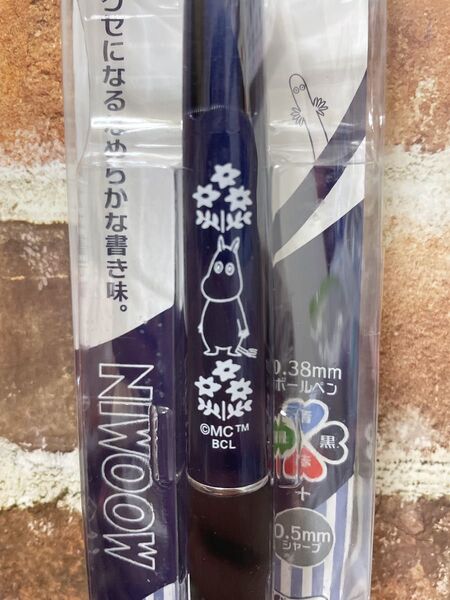 ☆完売品!!入手困難!!ムーミンジェットストリーム4&1ネイビー お花とムーミン☆