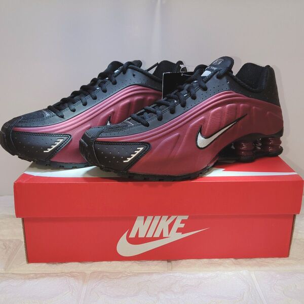25.5 NIKE ナイキ ショックス R4 W SHOX レッド/ブラック