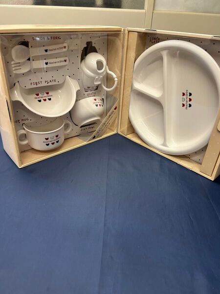 新品 あかちゃんの城 ベビー食器セット