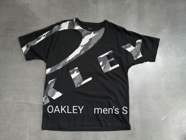 OAKLEY オークリー 半袖Tシャツ メンズS 黒