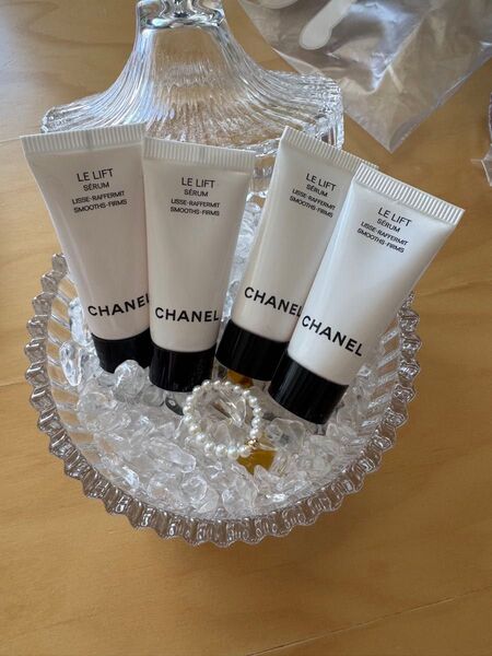 新品chanelシャネル ル リフト セラム 美容液5mlx4本サンプル