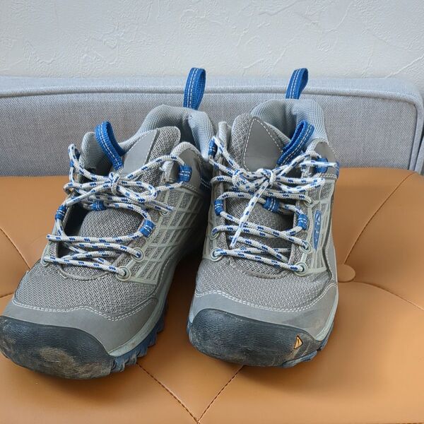 KEEN メンズ25cm
