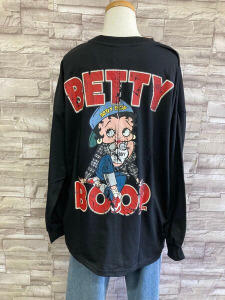 新品 ベティちゃん ロンT BettyBoop ベティブープチェックシャツ柄ブラック