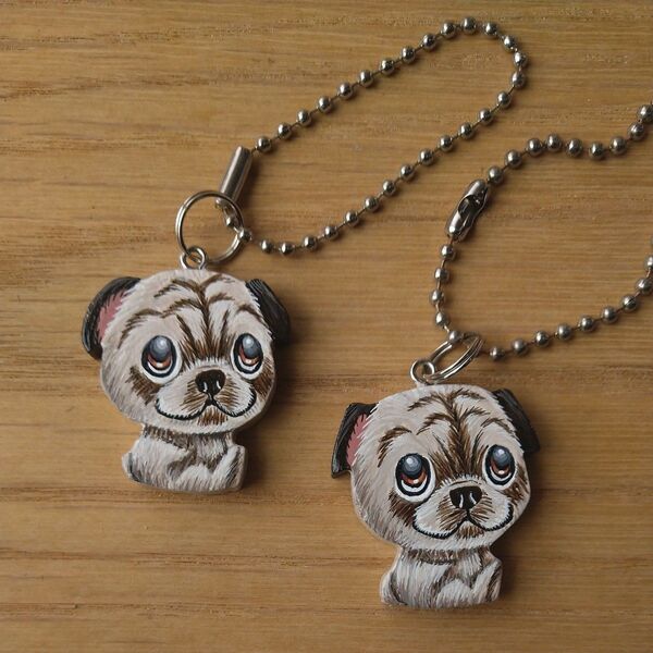 パグ犬No4・小さいキーホルダー2個セット バッグチャーム ハンドメイド 雑貨 犬 犬雑貨 アクセサリー