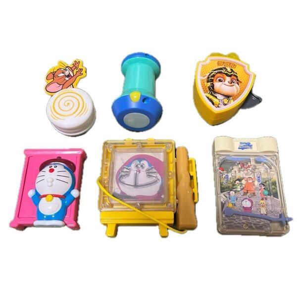 ハッピーセットおもちゃ ドラえもん パウパト トムとジェリー