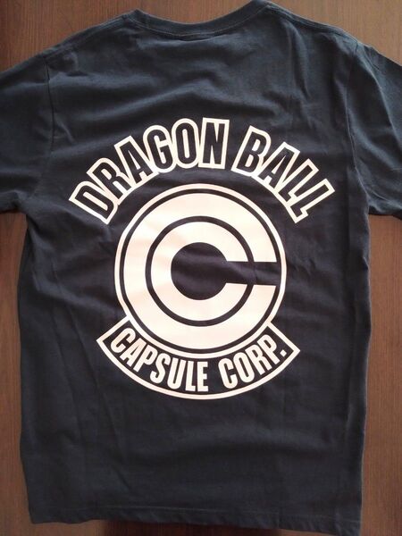 ドラゴンボール カプセルコーポレーション Tシャツ Mサイズ