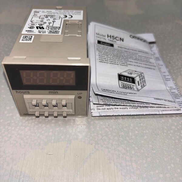 OMRON H5CN デジタルクォーツタイマー
