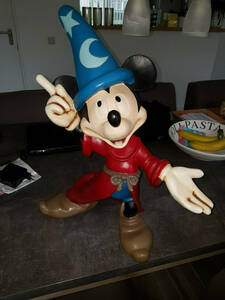 Disney　ディズニー　ミッキーマウス　ファンタジア　クラシックミッキー　オールドミッキー　限定　レア　入手困難 フィギュア　　人形