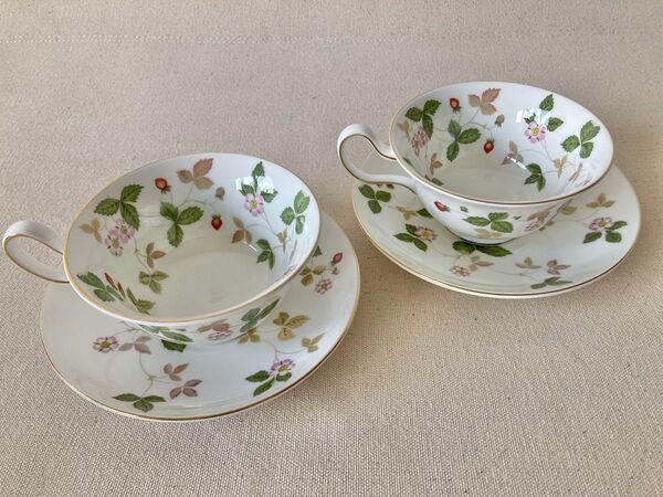 ウエッジウッド ワイルドストロベリー ティーカップ&ソーサー 2客セット WEDGWOOD