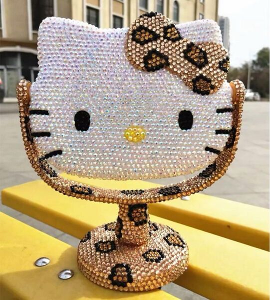 ハローキティ 卓上ミラー 鏡 ストーン ヒョウ柄