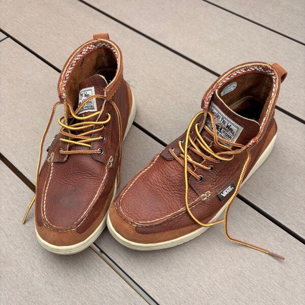 VANS ハイカットスニーカー