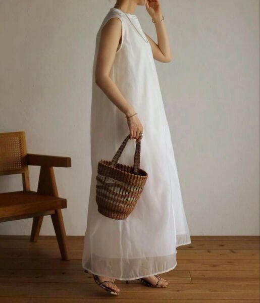 【美品】Bonjour Sagan シアードッキングノースリーブワンピース M