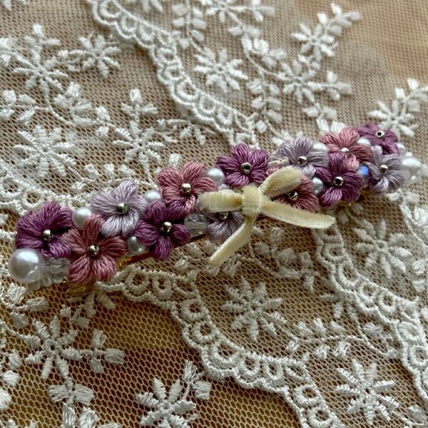 お花のバレッタ ハンドメイド