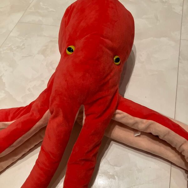 タコのぬいぐるみ