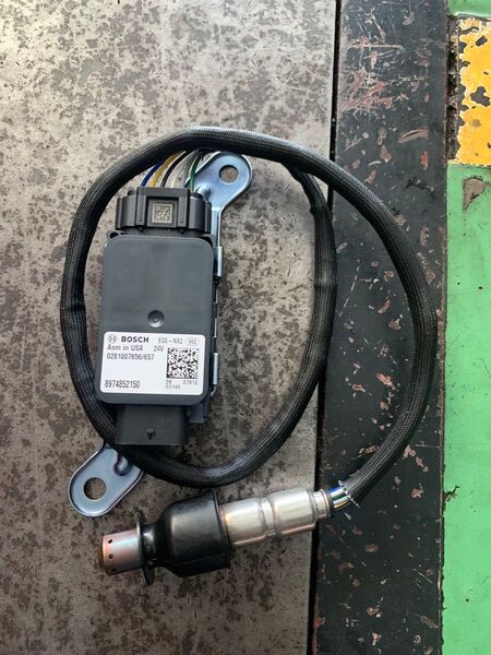 BOSCH NOxセンサー いすゞ純正 isuzu