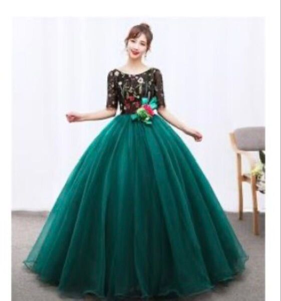 未使用品 ロングドレス グリーン 結婚式 パーティー 演奏会 華やか