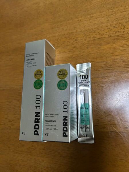 VT PDRN100 エッセンス30ml クリーム50ml サンプル付き