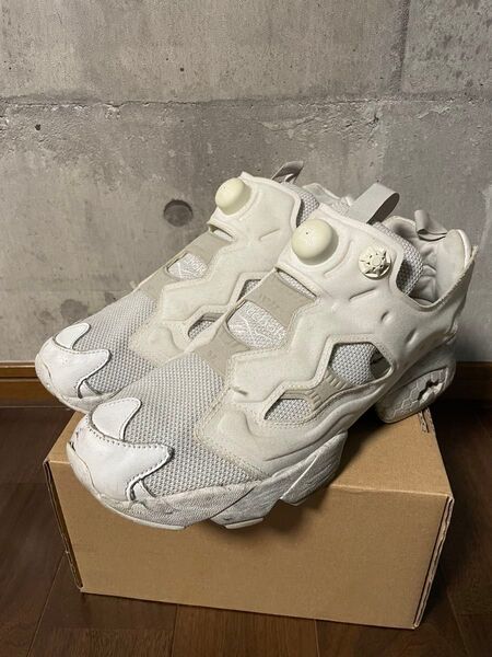 Reebok INSTAPUMP FURY OG MU ホワイト