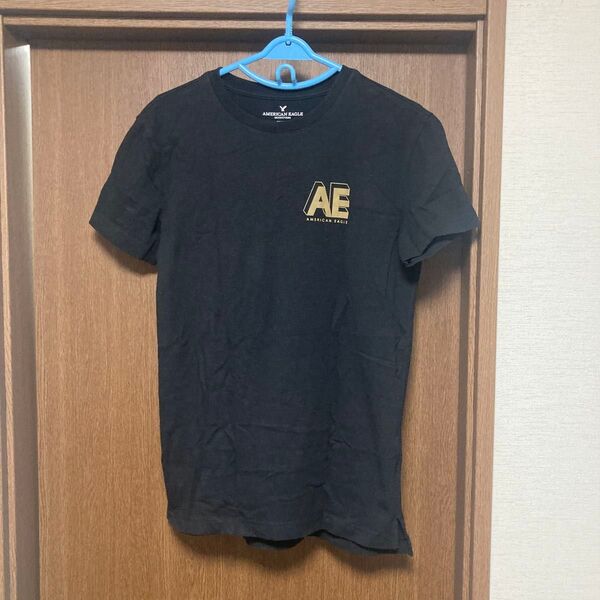 22. アメリカンイーグル 半袖Tシャツ Sサイズ