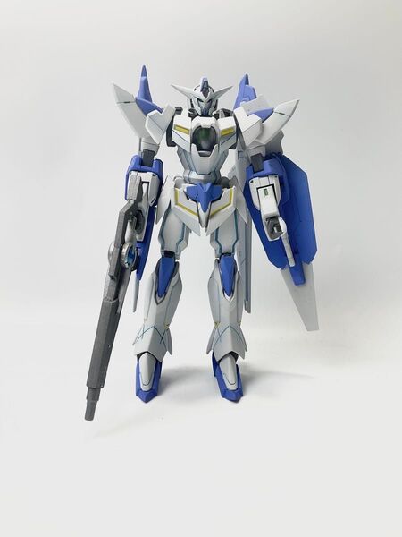 ガンプラ HG アイズ ガンダム 全塗装