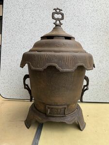 暖房器　珍品ストーブ　高さ約50cm 横約 3 3cm