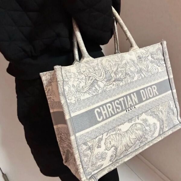 【期間限定値下げ】CHRISTIAN DIOR ブックトート ホワイト系 グレー ミディアム