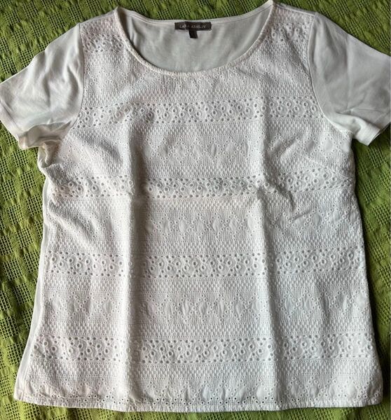 LAURA ASHLEY ローラアシュレイ 刺繍カットソー ホワイト 半袖 Tシャツ