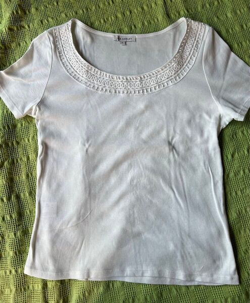 LAURA ASHLEY ローラアシュレイ Tシャツ カットソー ホワイト Mサイズ レディース