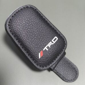 TRD レザーサンバイザークリップ。激安価格値引き交渉不可。