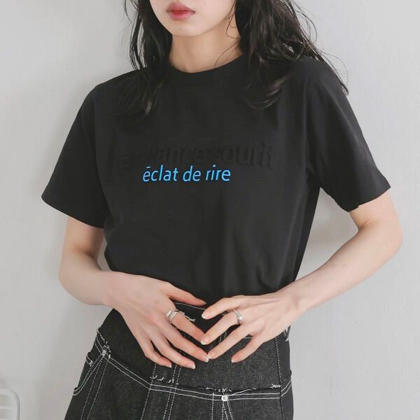 【新品】 リアン コンパクトエンボスロゴT Tシャツ ロゴT エンボス 黒