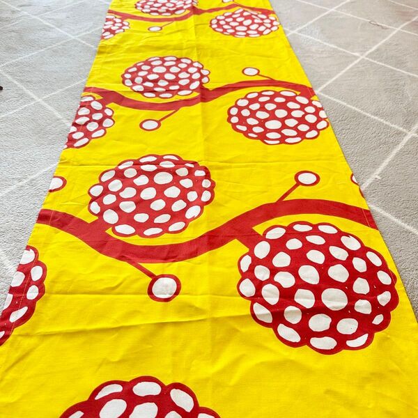 マリメッコ marimekko レア 生地 Bjrnbr ビョルンベア