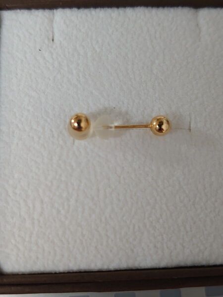 K18 ピアス