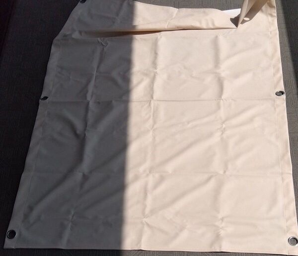 ハトメ付きシート防水布 日除け 目隠し等にも 約140×100cm